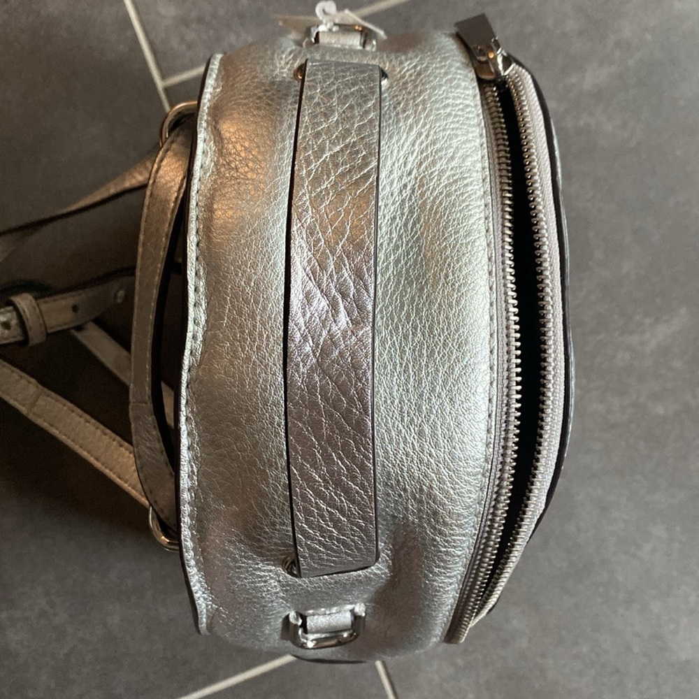 Michael‎ Kors Jessa Small Silver Metallic Pebbled Leather Convertible Backpack - Picture 9 of 11